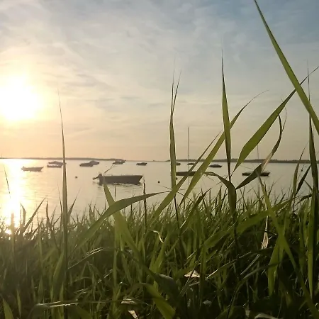 펜션 Amazing Holiday In Am Salzhaff With Terrace *